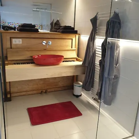 Le Repaire Du Nez Rouge Apartment *